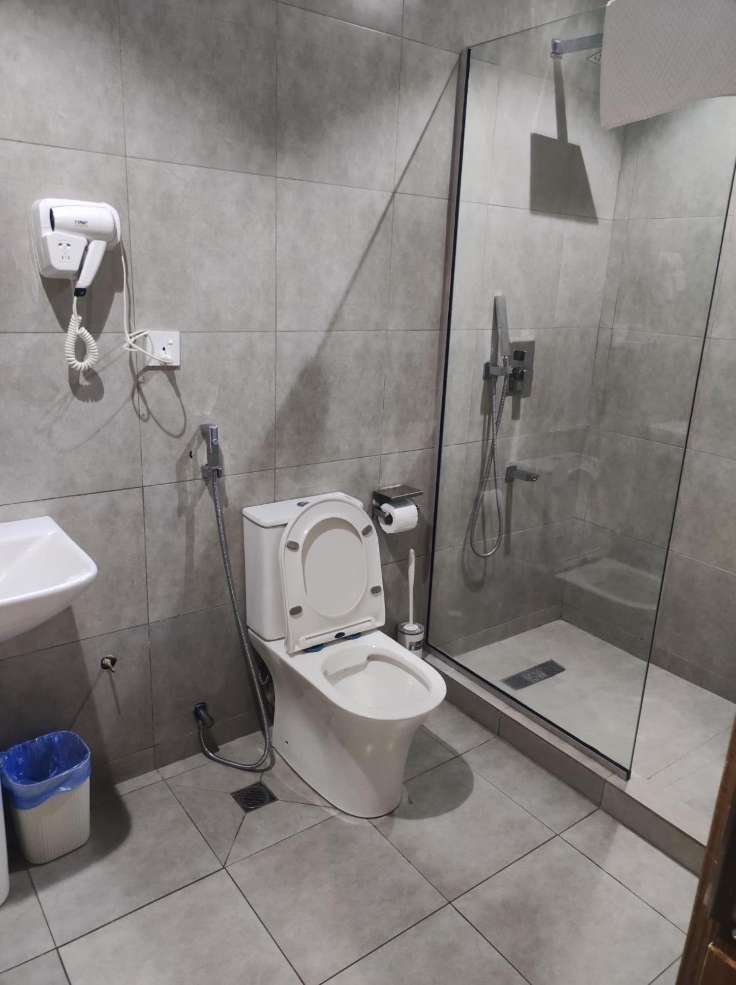 Swiss Pearl Continental Suite Wupa Extérieur photo